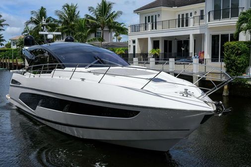 Sunseeker Predator 60 EVO image