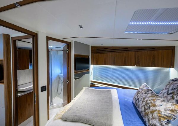 Sunseeker Predator 60 EVO image