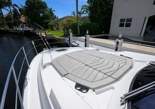 Sunseeker Predator 60 EVO image