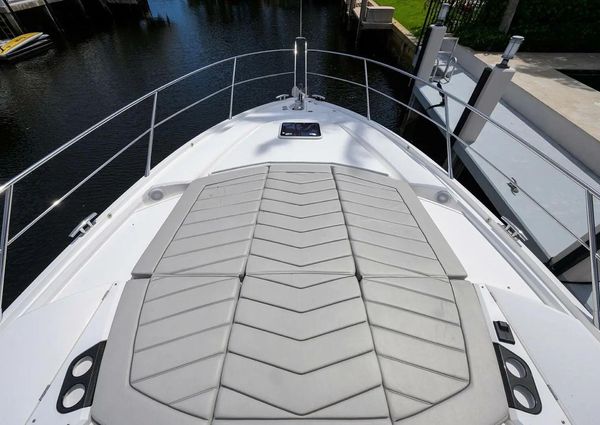 Sunseeker Predator 60 EVO image