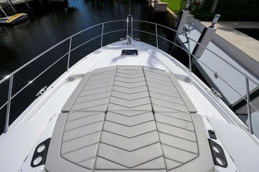 Sunseeker Predator 60 EVO image