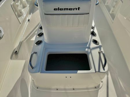 Bayliner ELEMENT-F18 image