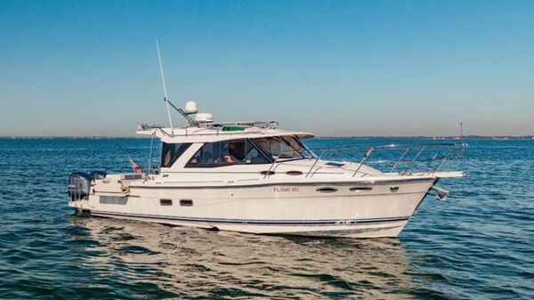 Cutwater 302 Sport Coupe