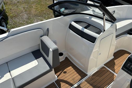 Bayliner VR4-BOWRIDER-I-O image