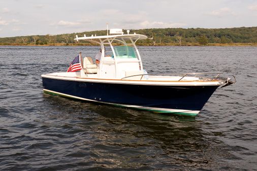 Hunt Yachts 25 CC image