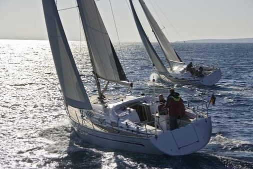 Bavaria 38 Cruiser image