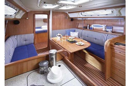 Bavaria 38 Cruiser image