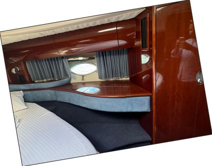 Princess Yachts V65 image