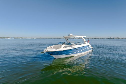 Sea Ray 310 SLX OB image