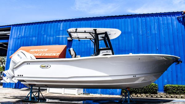 Sea Hunt Gamefish 25 