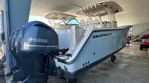 Grady-White Canyon 336