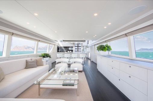 Van der Valk Raised Pilothouse 26m image