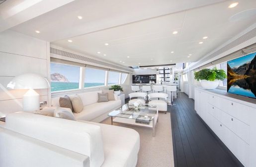 Van der Valk Raised Pilothouse 26m image