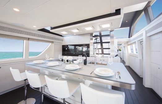 Van der Valk Raised Pilothouse 26m image