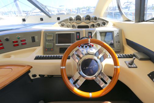 Azimut 50 Flybridge image