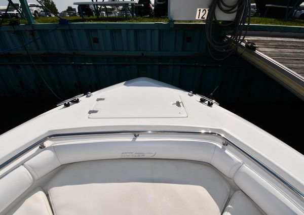 Boston-whaler 320-OUTRAGE image