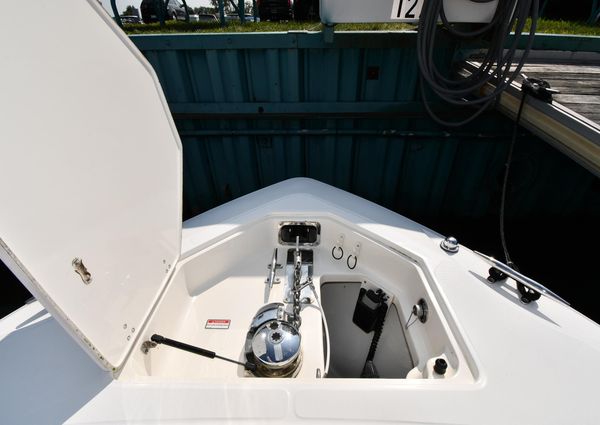 Boston-whaler 320-OUTRAGE image