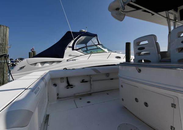 Boston-whaler 320-OUTRAGE image