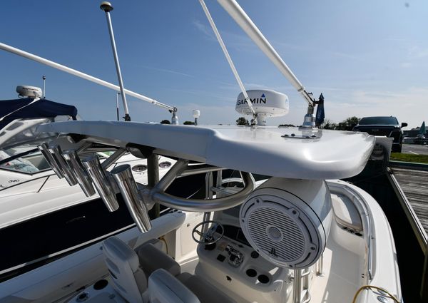 Boston-whaler 320-OUTRAGE image