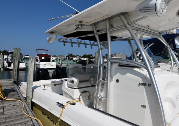 Boston-whaler 320-OUTRAGE image