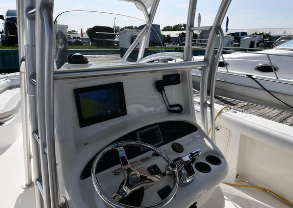 Boston-whaler 320-OUTRAGE image