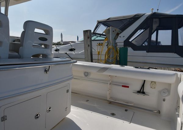 Boston-whaler 320-OUTRAGE image