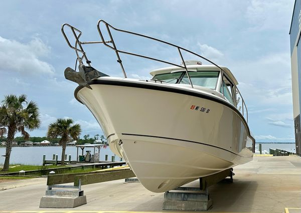 Boston-whaler 315-CONQUEST image