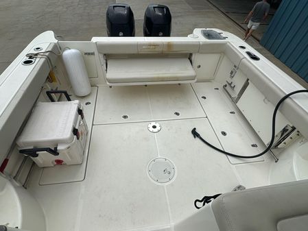 Boston-whaler 315-CONQUEST image