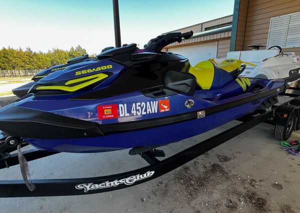 Sea-Doo Wake Pro 230 image