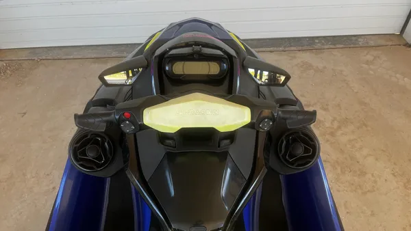 Sea-Doo Wake Pro 230 image