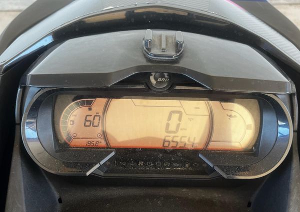 Sea-Doo Wake Pro 230 image