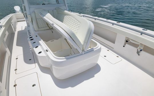 Invincible 40-CATAMARAN image