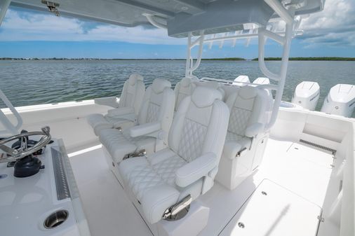 Invincible 40-CATAMARAN image