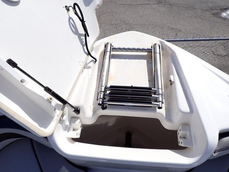 Yamaha Boats AR240 image