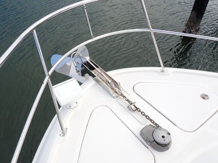 Sea Ray 510 Fly image