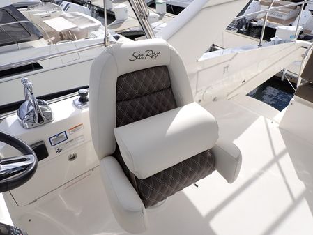 Sea Ray 510 Fly image