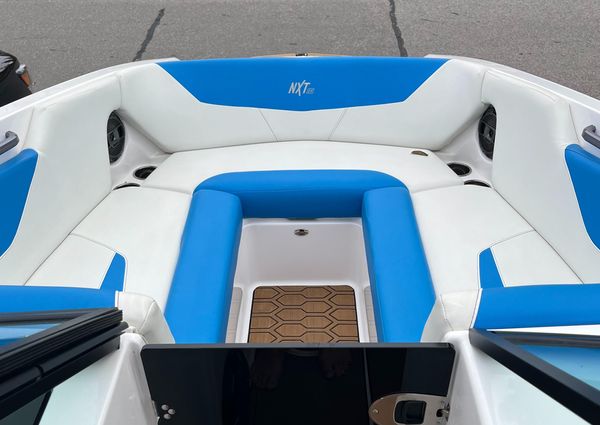 Mastercraft NXT24 image