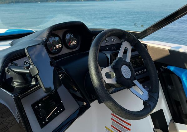 Mastercraft NXT24 image