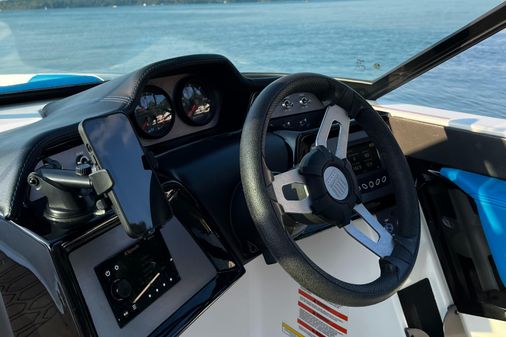 Mastercraft NXT24 image