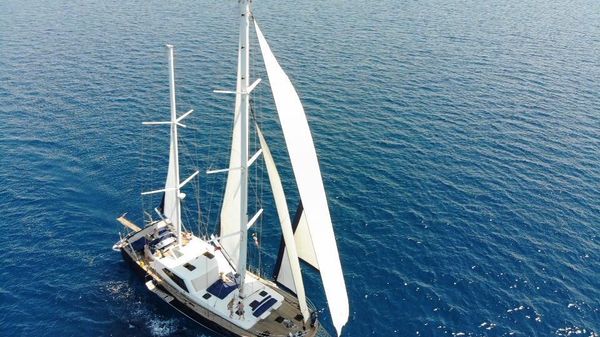 Arc Motor Sailor Yacht 2015