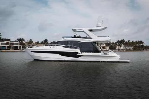 Galeon 500 Fly image