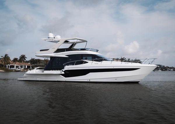 Galeon 500 Fly image