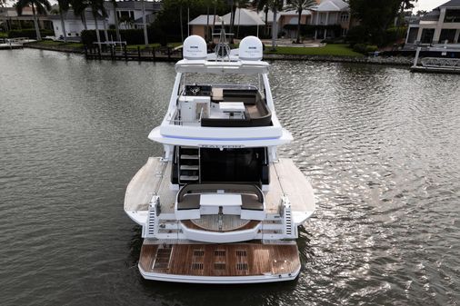 Galeon 500 Fly image