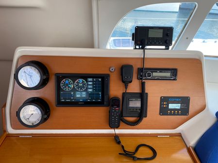 Lagoon 410-S2 image