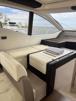 Azimut 55S image