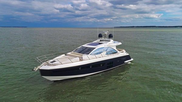 Azimut 55S image