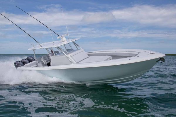 Contender 44 Fisharound - main image