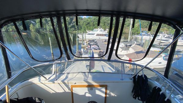 Chris-Craft 427 Catalina image