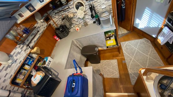 Chris-Craft 427 Catalina image