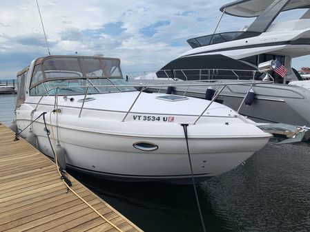 Rinker 320 Express Cruiser image